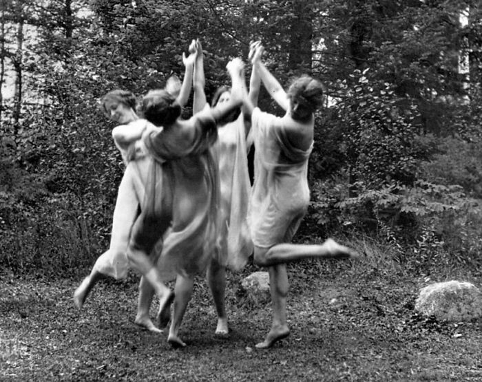 "Four Dancing Figures" Photographed By Benjamin Johnston, Circa 1915