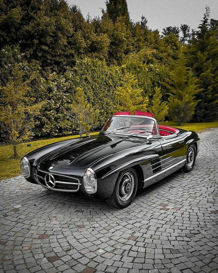 300sl Roadster By Mercedes-Benz