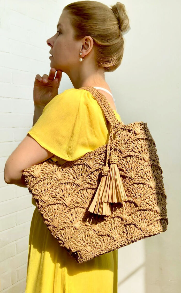 10 Free Crochet Tote and Bag Patterns - A Roundup by Croyden Crochet