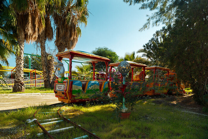 I Explore The Largest Abandoned Amusement Park In Cyprus. [16 Pics]