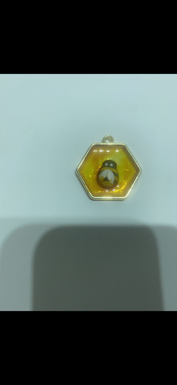 I Made A Little Bee Keyring