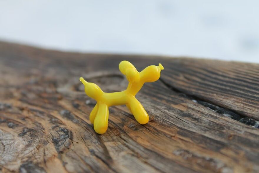 I Make Glass Balloon Dog Figurines (16 Pics)