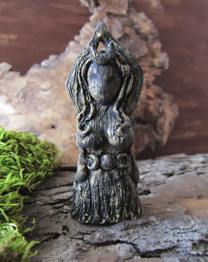 I Create Small Pocket Figurines Of Pagan Gods And Mythical Creatures With Polymer Clay (5 Pics)