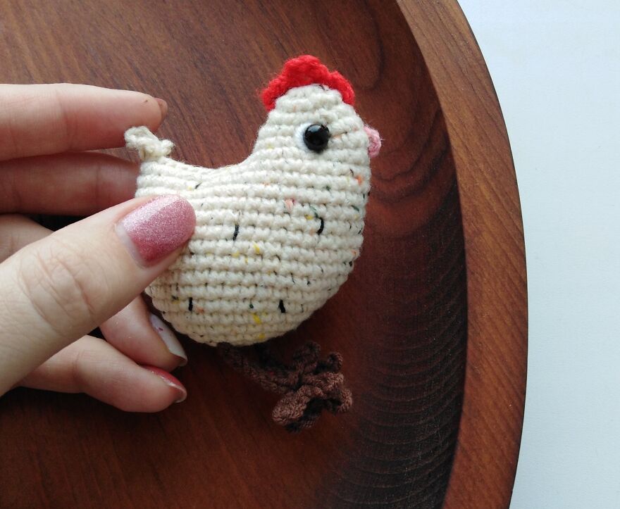 I Love Spring And Birds, And I Made These Chickens Myself.