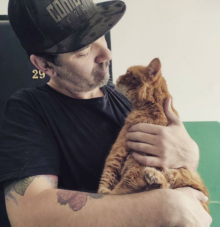 These People In Ukraine Have Dedicated Their Lives To Helping Unfortunate Animals All Across Their Country These People In Ukraine Have Dedicated Their Lives To Helping Unfortunate Animals All Across Their Country