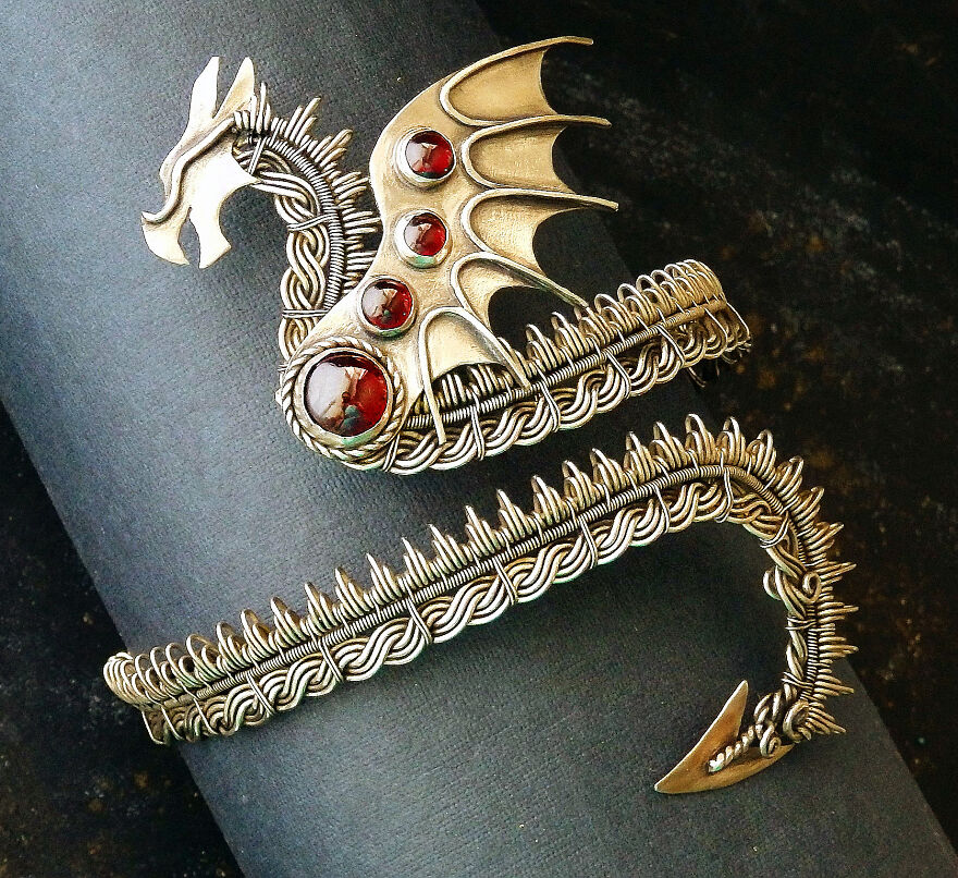 Dragon Armlets