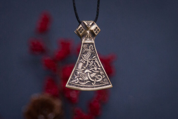 I Created The Collection Of Replica's Jewelry (8 Pics) I Created The Collection Of Replica's Jewelry (8 Pics)