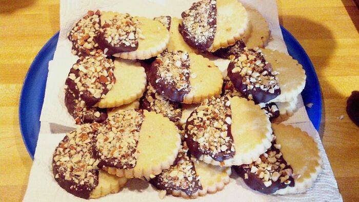Shortbread Cookies With A Dark Chocolate Ganache With Chopped Almonds. It Was Hard To Stop Eating Them!