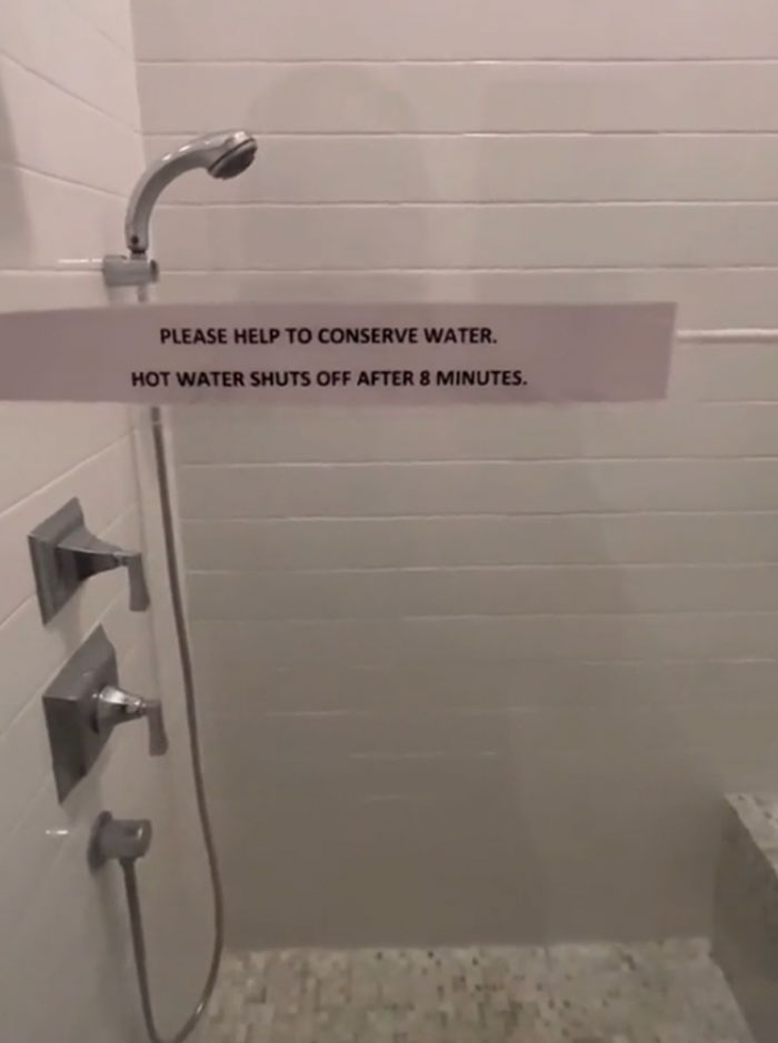 Airbnb Guest Can't Believe The Number Of Restrictions Plastered All Over The Property, Records A Virtual Tour Airbnb Guest Can't Believe The Number Of Restrictions Plastered All Over The Property, Records A Virtual Tour