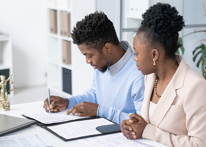 35 Annoying Myths That Some People Still Believe