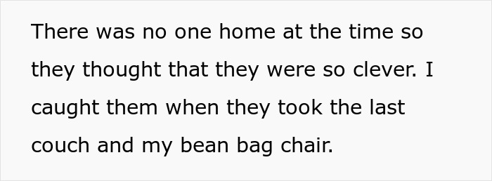 Knowing Their Home Is Tiny, Students Get Revenge On Neighbors Who Stole Furniture From Their House By Not Taking It Back Knowing Their Home Is Tiny, Students Get Revenge On Neighbors Who Stole Furniture From Their House By Not Taking It Back
