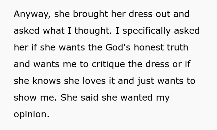 Woman Blocks Fiancé’s Number And Stays At Mom’s House After He Gives An Overly Honest Opinion On Her Wedding Dress