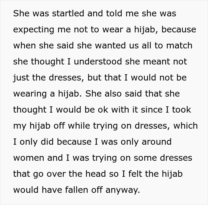 Muslim Bridesmaid Asks If She's A Jerk For Not Compromising And Keeping Her Hijab On For Her Friend's Wedding Muslim Bridesmaid Asks If She's A Jerk For Not Compromising And Keeping Her Hijab On For Her Friend's Wedding