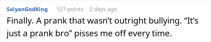 Knowing Their Home Is Tiny, Students Get Revenge On Neighbors Who Stole Furniture From Their House By Not Taking It Back Knowing Their Home Is Tiny, Students Get Revenge On Neighbors Who Stole Furniture From Their House By Not Taking It Back