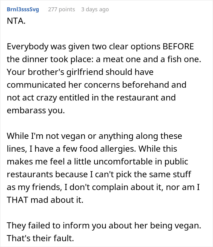 “You Just Assume Because I’m Vegan I Only Eat Salads?”: Sister Under Fire After Not Catering To Brother’s Vegan GF At Her Engagement Dinner “You Just Assume Because I’m Vegan I Only Eat Salads?”: Sister Under Fire After Not Catering To Brother’s Vegan GF At Her Engagement Dinner