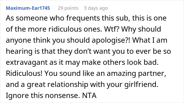 Boyfriend Showers His GF With Flowers And Presents On Valentine's Day, This Enrages Her Sisters' Husbands Boyfriend Showers His GF With Flowers And Presents On Valentine's Day, This Enrages Her Sisters' Husbands