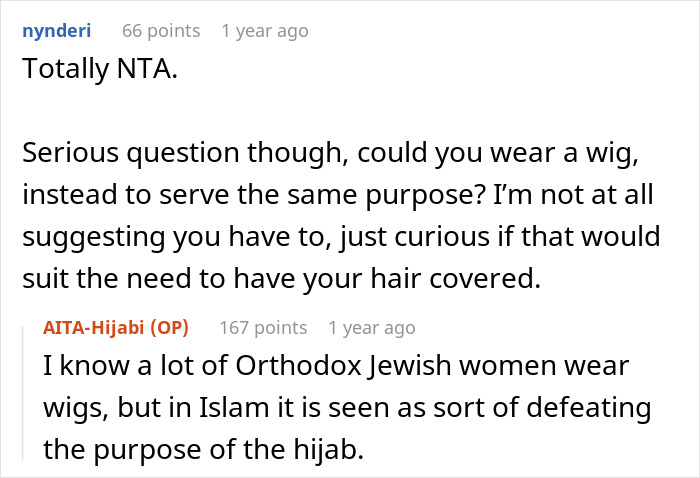 Muslim Bridesmaid Asks If She's A Jerk For Not Compromising And Keeping Her Hijab On For Her Friend's Wedding Muslim Bridesmaid Asks If She's A Jerk For Not Compromising And Keeping Her Hijab On For Her Friend's Wedding