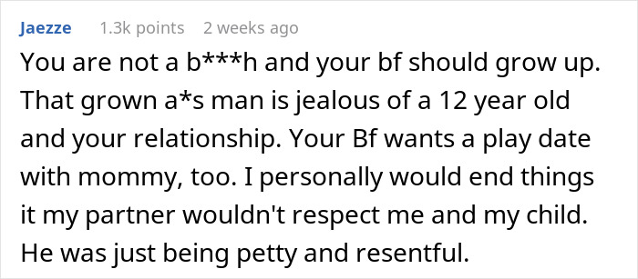 Kid Curses Out Mom’s Boyfriend As He Ruined Their Day Out, Woman Backs Him And Sparks A Conflict Kid Curses Out Mom’s Boyfriend As He Ruined Their Day Out, Woman Backs Him And Sparks A Conflict
