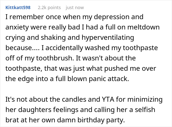 Man Who Proposed To This 23 Y.O. Woman Passes Away, So She’s Grieving But Dad Thinks She’s Being A Brat For Crying At Her Birthday Man Who Proposed To This 23 Y.O. Woman Passes Away, So She’s Grieving But Dad Thinks She’s Being A Brat For Crying At Her Birthday