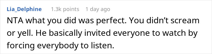Traveler Who Reserved A Seat In The Quiet Area Of A Train Finds A Brilliant Way To Get Rid Of A Passenger Who Was Blasting “Friends” Out Loud