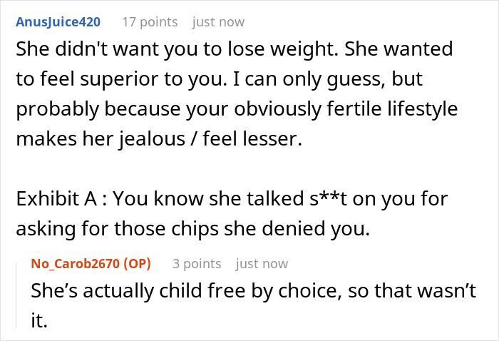 Woman Lies About Her Weight And Waits Until Friend Notices She Lost 50 Pounds, But She Only Realizes When A Mutual Friend Points It Out Woman Lies About Her Weight And Waits Until Friend Notices She Lost 50 Pounds, But She Only Realizes When A Mutual Friend Points It Out