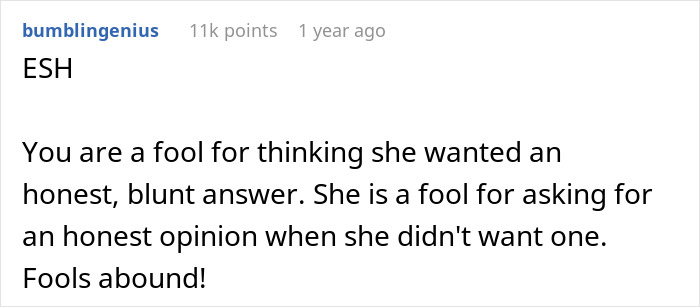 Woman Blocks Fiancé’s Number And Stays At Mom’s House After He Gives An Overly Honest Opinion On Her Wedding Dress