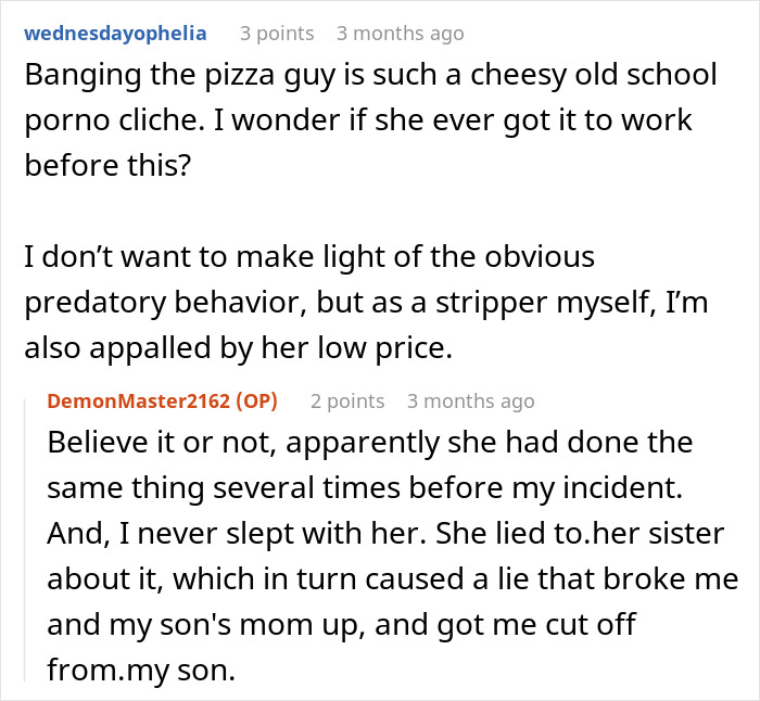 Karen Answers The Door Naked, Believing That She’ll Receive Her Pizza Order For Free