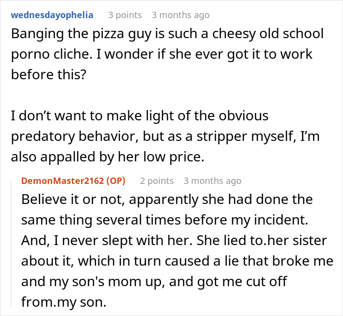 Karen Answers The Door Naked, Believing That She’ll Receive Her Pizza Order For Free Karen Answers The Door Naked, Believing That She’ll Receive Her Pizza Order For Free