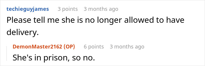 Karen Answers The Door Naked, Believing That She’ll Receive Her Pizza Order For Free Karen Answers The Door Naked, Believing That She’ll Receive Her Pizza Order For Free