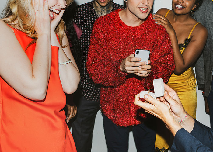 Couple Steal The Spotlight From Woman Celebrating 30th Birthday By Getting Engaged, Her Friend Ruins Their Moment In Kind Couple Steal The Spotlight From Woman Celebrating 30th Birthday By Getting Engaged, Her Friend Ruins Their Moment In Kind