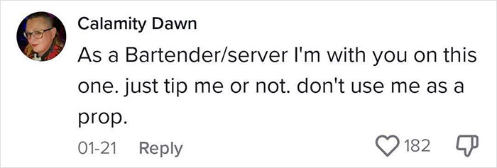 "I'm At A Place Of Employment, Not Here To Play": Server Shuts Down Customer Who Tried To Turn His Tip Into Content For Their Video "I'm At A Place Of Employment, Not Here To Play": Server Shuts Down Customer Who Tried To Turn His Tip Into Content For Their Video