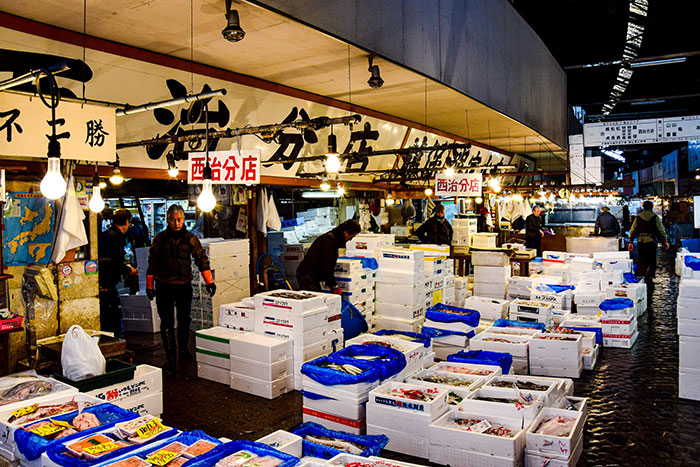 The Largest And Busiest Fish Market In The World Is The Tsukiji Market