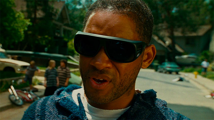  Will Smith with glasses in movie Hancock