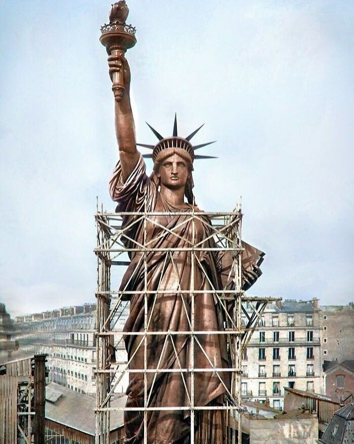 Having Worked Round The Clock, Seven Days A Week, For Nine Years; The Statue Of Liberty Was Complete In 1885 🗽 Similarily To What They Do At IKEA, They Disassembled This Thing Into 350 Pieces, Shipped To New York City, And Reassembled It In Accordance To The Attached Instruction