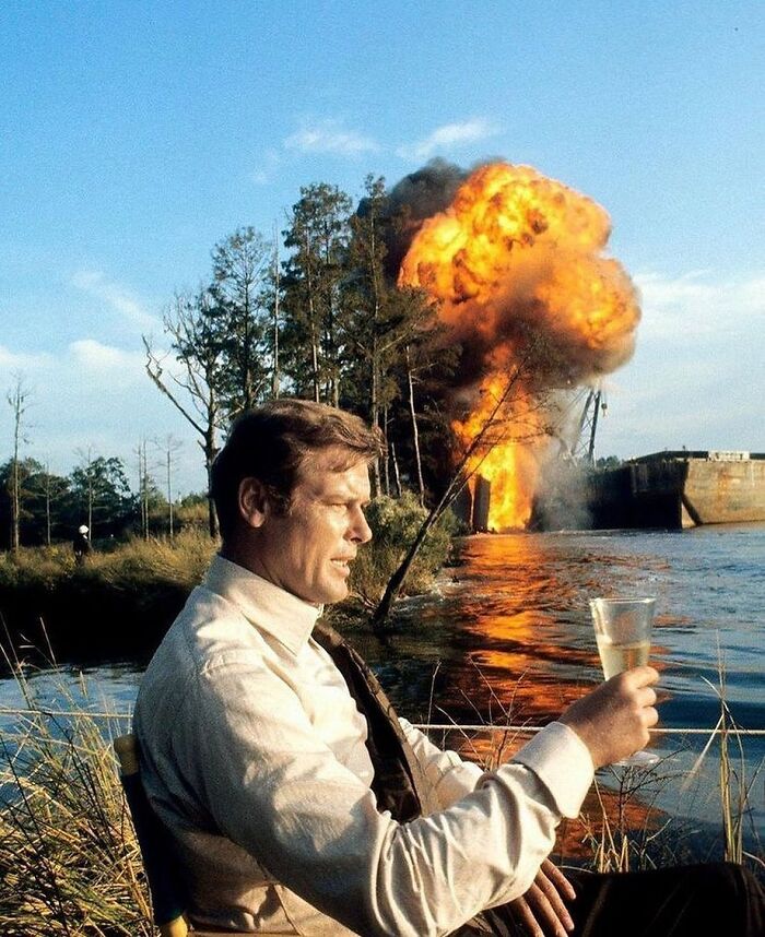 Life Advice: Be A Lot More Like Roger Moore On The Set Of The 1973 Bond Movie ’live & Let Die’ And Ignore All Your Emails Until Monday Morning