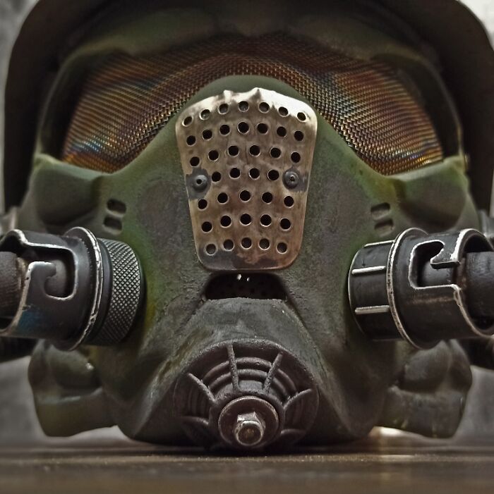 I Upcycled A Vintage Fireman's Helmet By Making It Into A Post Apocalyptic-Looking Mask