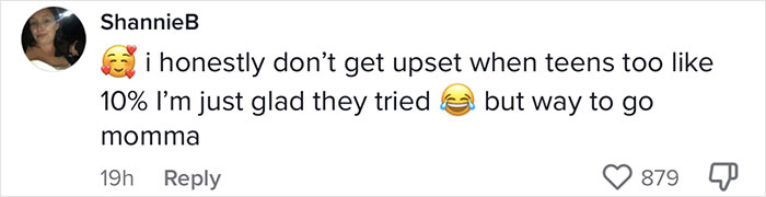 Son Tips $10 After Eating For $104, His Mom Is Furious And Sends Him Back Son Tips $10 After Eating For $104, His Mom Is Furious And Sends Him Back