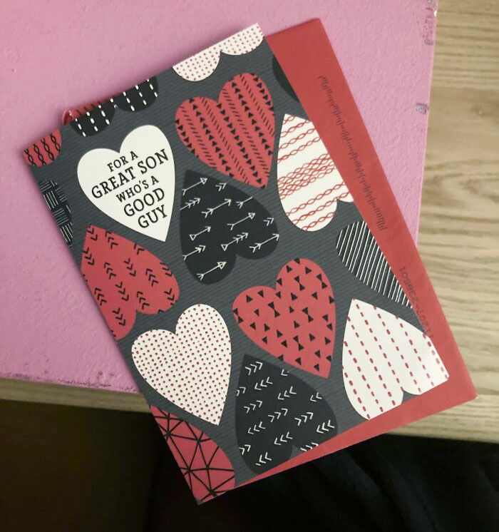 I'm Almost 33, Live 900 Miles Away - And Still Get A Valentine's Card From My Mom. She's Never Missed A Year