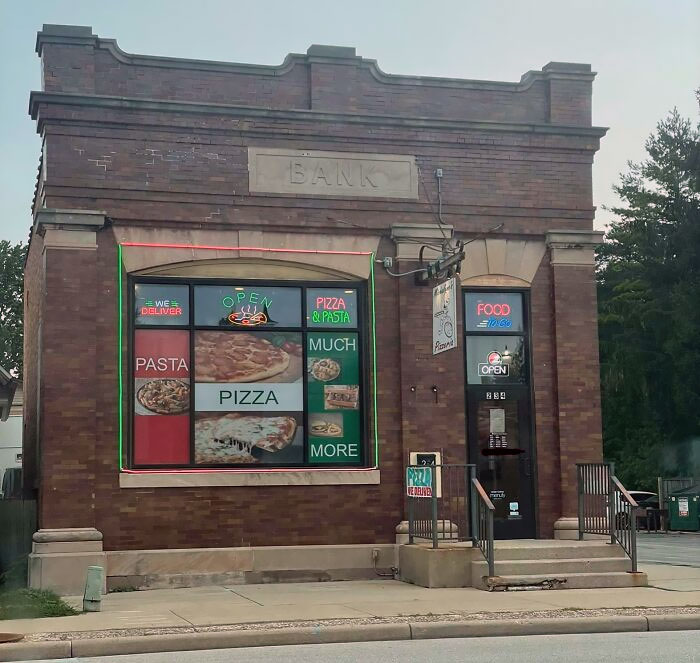 This Pizza Place That Was Once A Bank