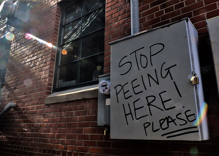 30 Americans Warn Foreigners About What Things To Never Do In The US