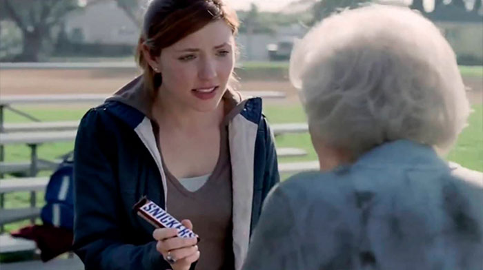 Snickers - Betty White (2010)
