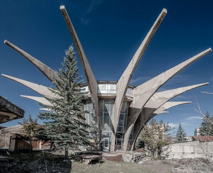 Intourist Shop Of The Hrazdan Central Bus Station, Hrazdan, Armenia, Built In 1978