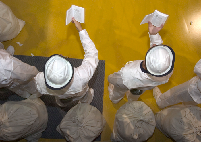 Angry Boss Belittles Employee For Following Exact Meat Slicer Cleaning Instructions, Gets Slapped With Malicious Compliance Angry Boss Belittles Employee For Following Exact Meat Slicer Cleaning Instructions, Gets Slapped With Malicious Compliance