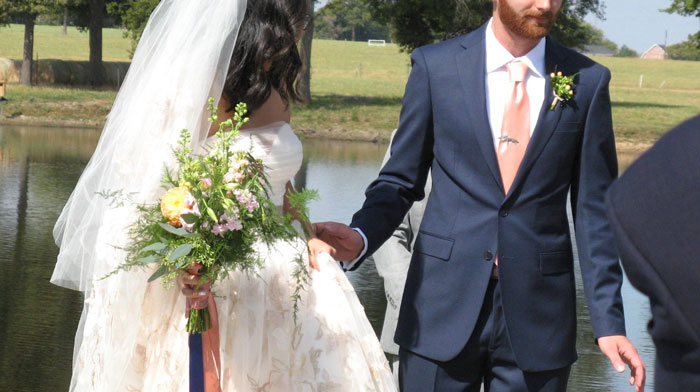 "She Said That My Anxiety Over Her Health Issues Was Too Much": Family Drama Arises As Woman Cuts Off Contact With Her 'Too Intrusive' Sibling "She Said That My Anxiety Over Her Health Issues Was Too Much": Family Drama Arises As Woman Cuts Off Contact With Her 'Too Intrusive' Sibling