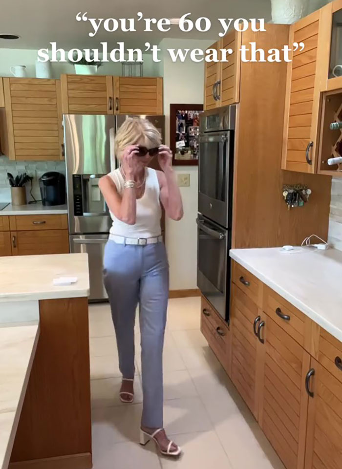 “You’re 60, You Shouldn’t Wear That”: 76 Y.O. Woman Claps Back At Her Critics And Her Response Is Inspiring “You’re 60, You Shouldn’t Wear That”: 76 Y.O. Woman Claps Back At Her Critics And Her Response Is Inspiring