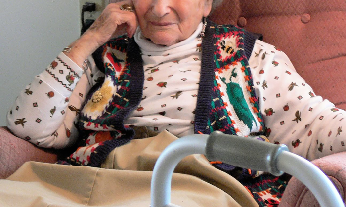 Woman Gets The Last Laugh By Not Leaving Money For Her Money-Hungry Estranged Daughter, Leaving Her A Message In Her Will: “You Still Owe Me 14 Dollars” Woman Gets The Last Laugh By Not Leaving Money For Her Money-Hungry Estranged Daughter, Leaving Her A Message In Her Will: “You Still Owe Me 14 Dollars”