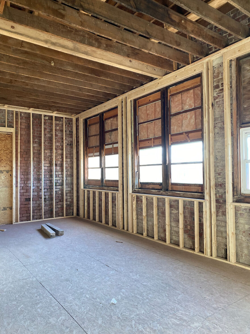 We Bought An Old Grade School And Are Turning It Into Our Home, Here's Some Wild Stuff We Found Inside