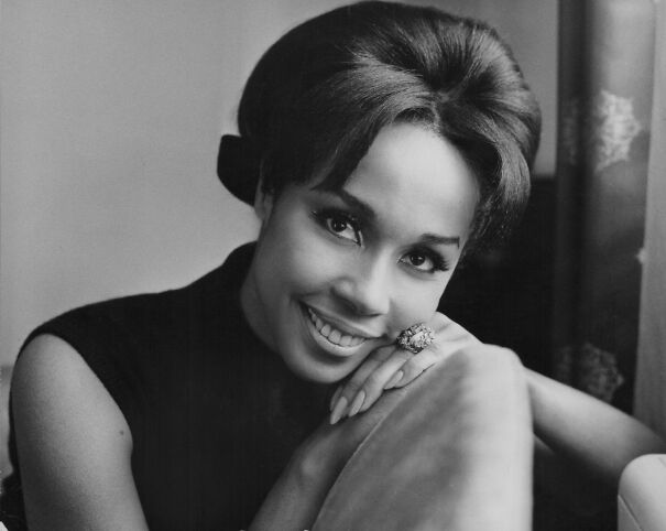 191004144140-diahann-carroll-640e24e85ef23.jpg