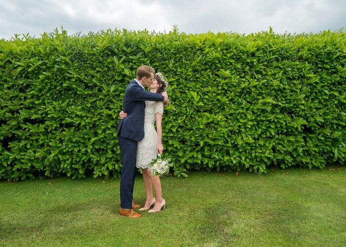 ‘Not A Wedding Photographer’ Captures The Chaos Of People’s Special Day (93 New Pics)