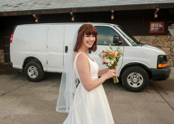 ‘Not A Wedding Photographer’ Captures The Chaos Of People’s Special Day (93 New Pics)